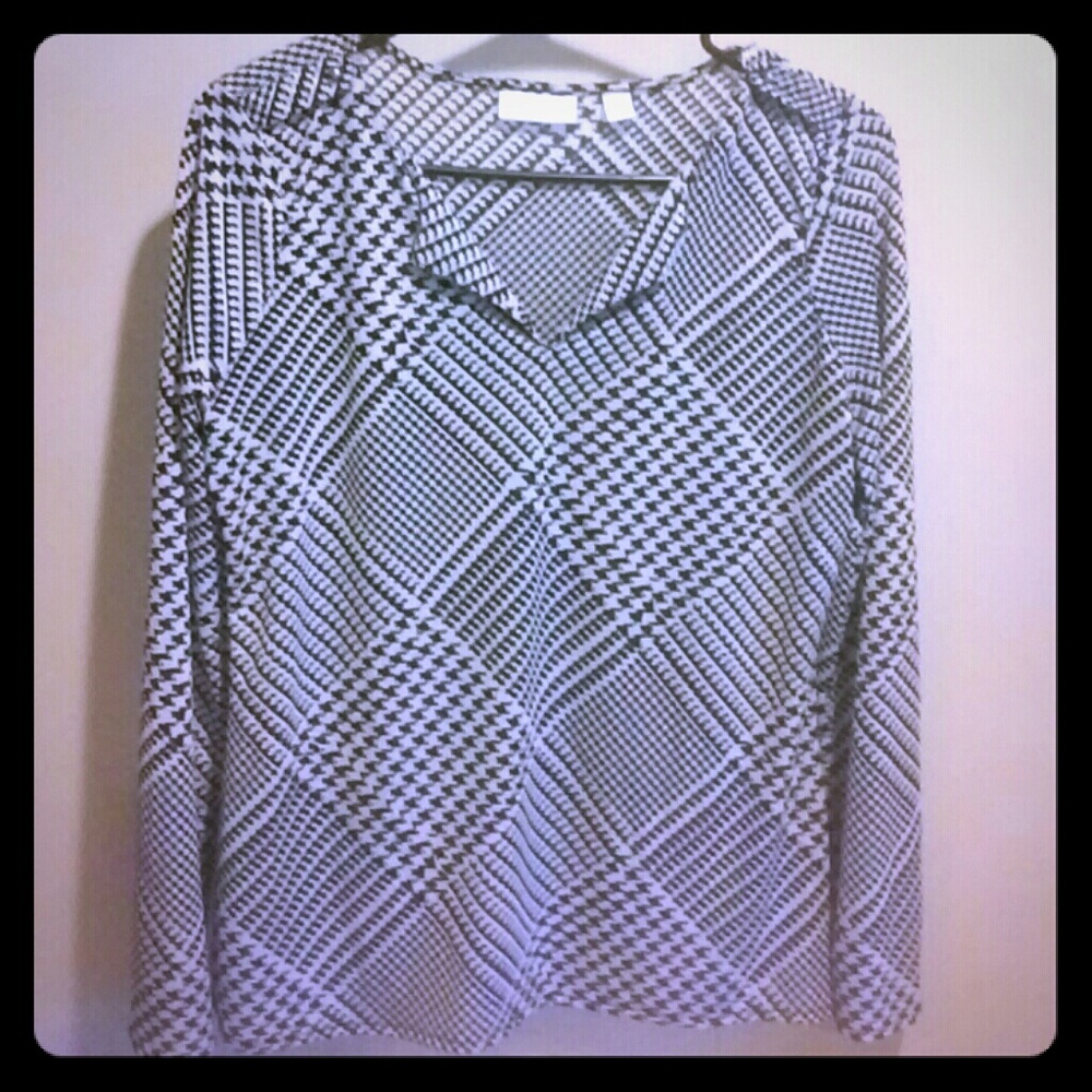 Long sleeve check print blouse